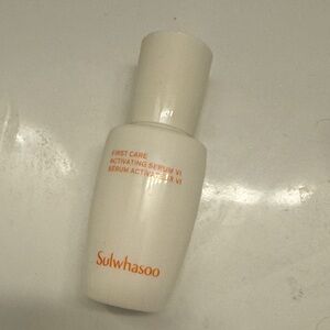 First Care Activating Serum VI - White